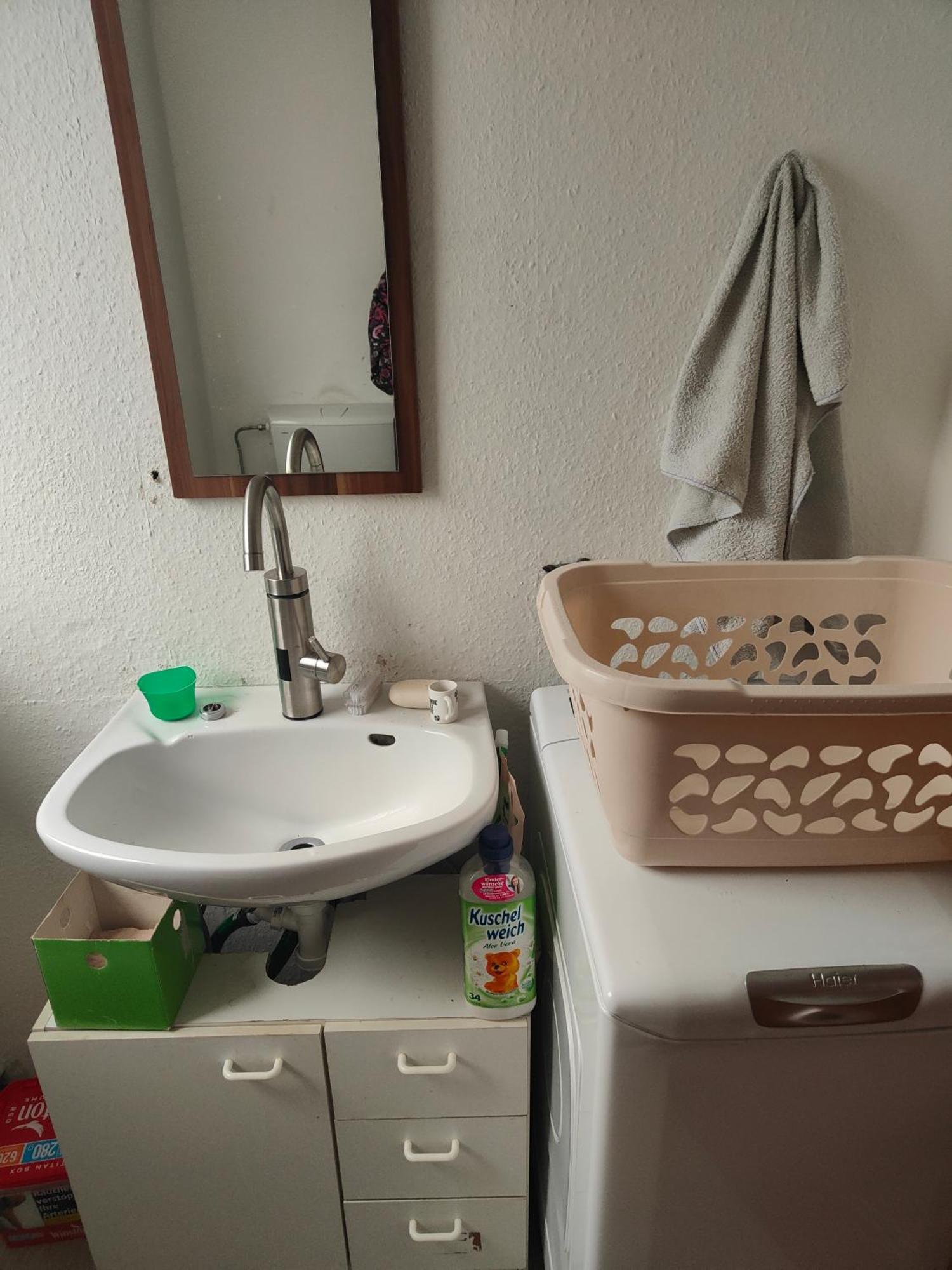 Nikitas Ohne Dusche Homestay